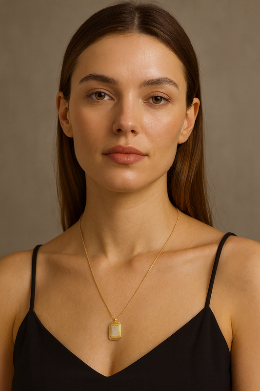 Rectangle Pearl Pendant Necklace For Women